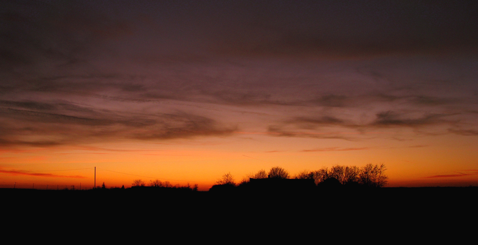 naplemente cirrus felhőkkel
