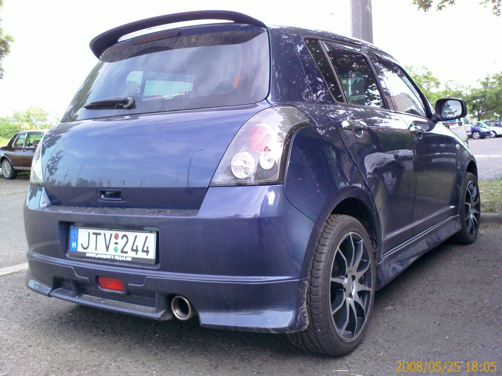 Suzuki Swift IMAGE 00457