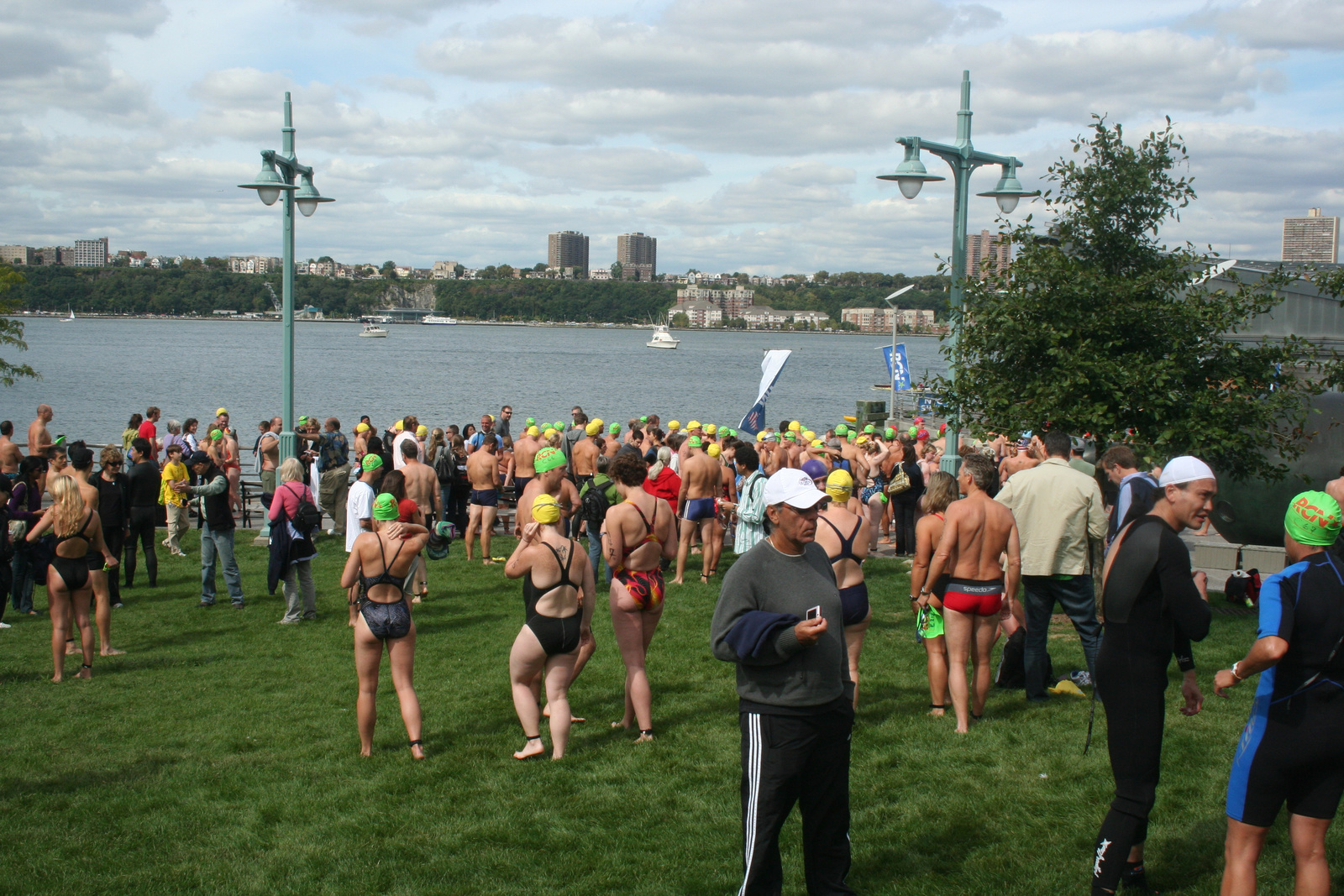 Little Red Lighthouse Swim, Sept 2009