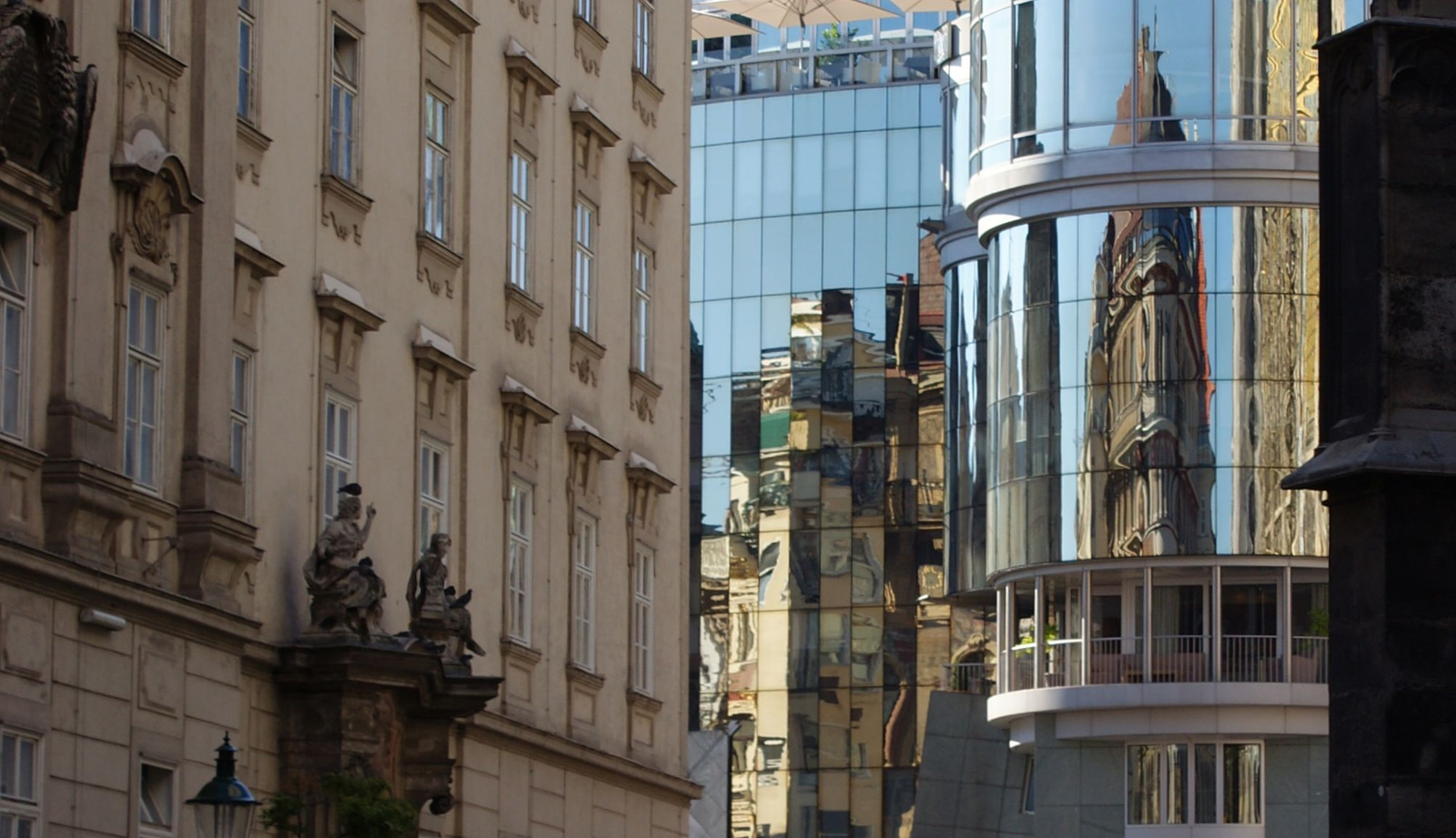 Bécs - Dóm téri épületek