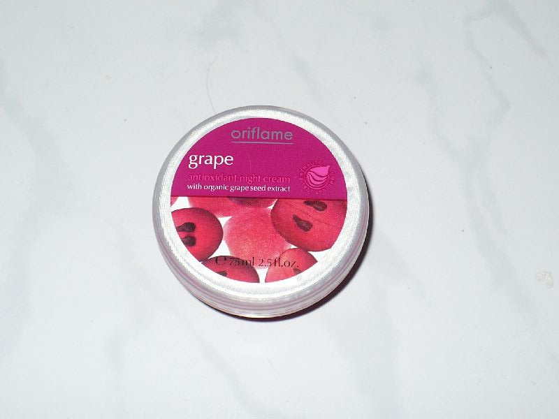 Arckrém Oriflame Nature szőlő éjszakai P1030969