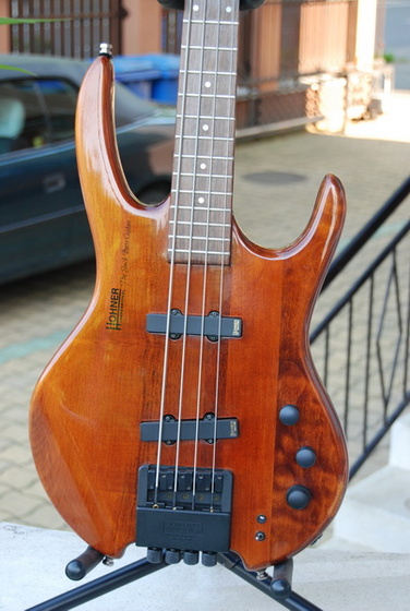 Hohner Bass