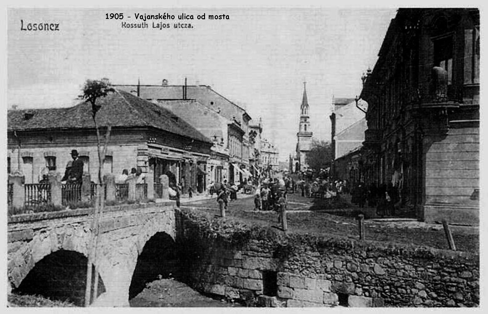 1905 - Pohľad na Vajanského ulicu z kamenného mosta