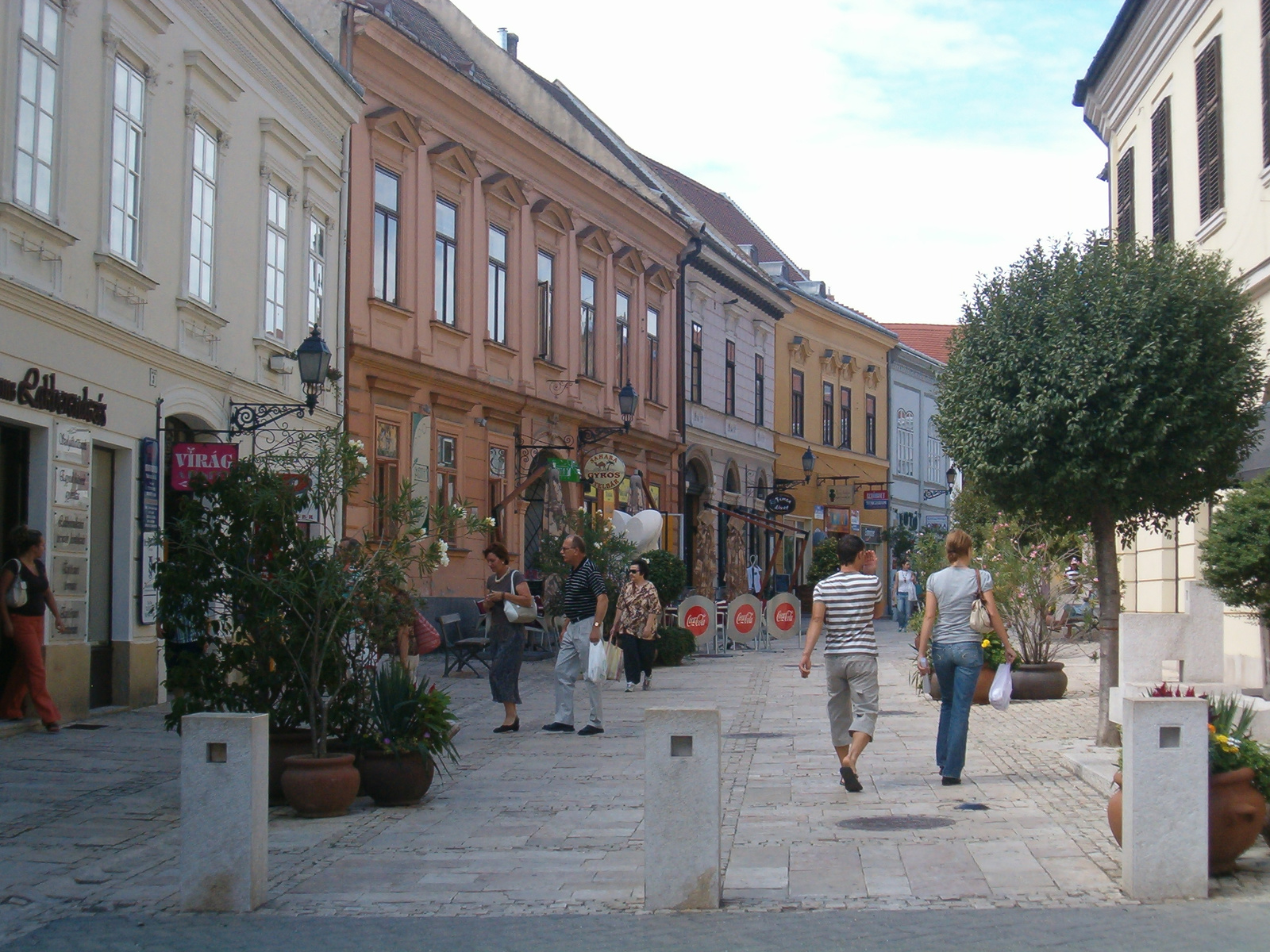 pécs Jókai tér