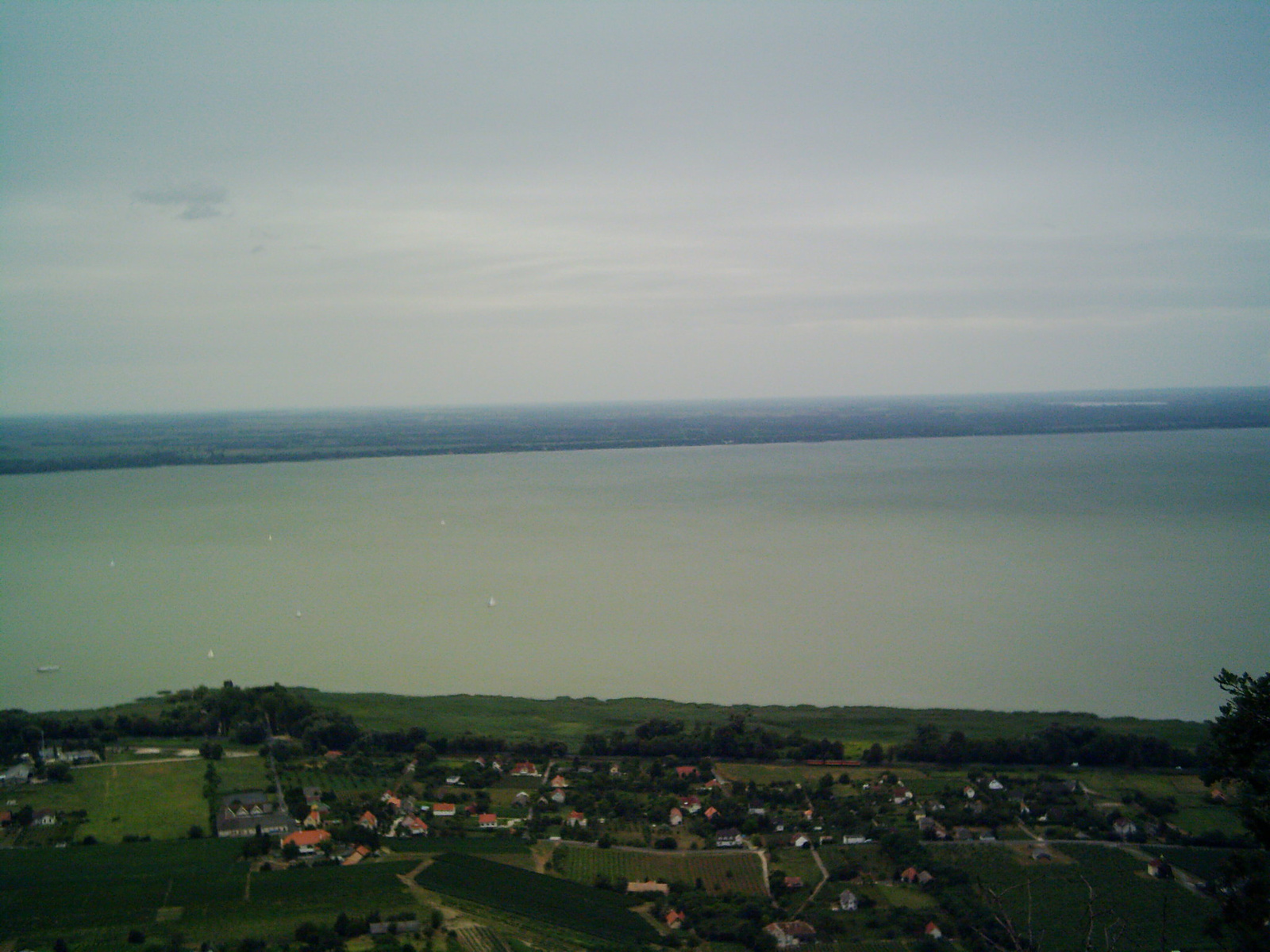 Balaton vihar elött