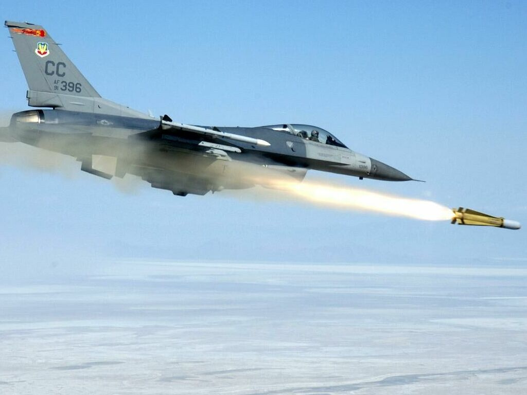 f-16-1