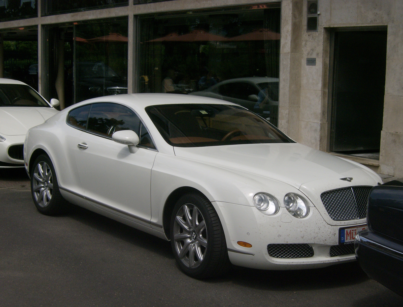 Bentley Continental GT .