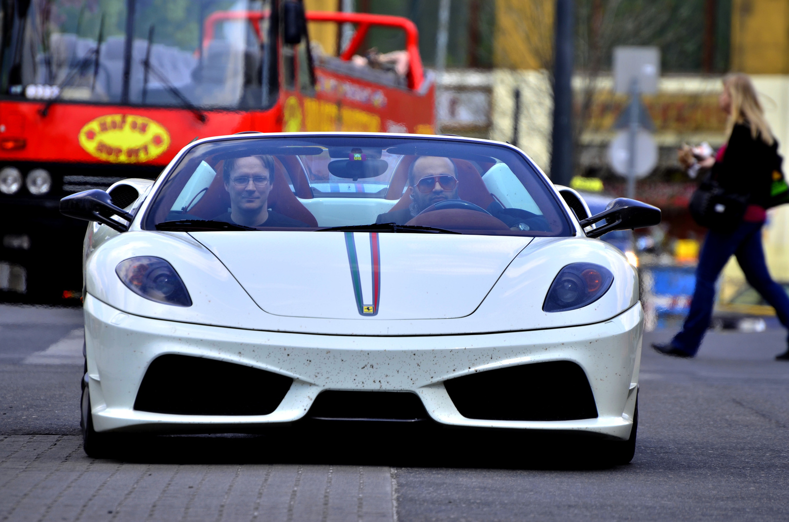 Ferrari Scuderia Spider 16M