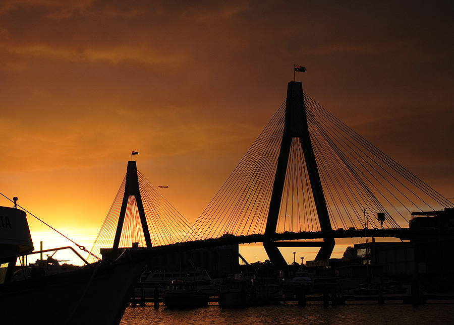 anzac-bridge-sunset