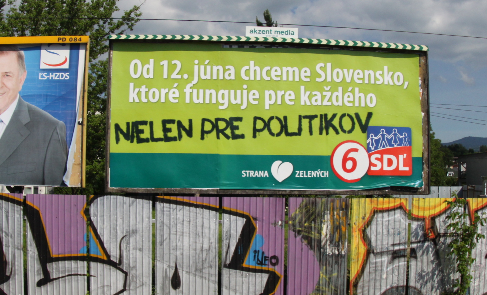 SDL: Mindenkinek (nemcsak a politikusoknak) működő Szlovákiát! (