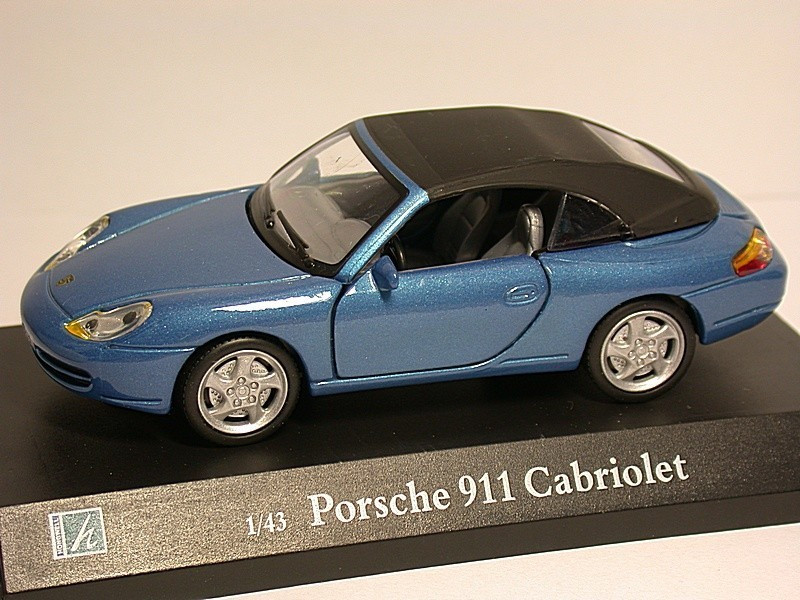 POR. 911 CABRIOLET KÉK H.WELL 1 43