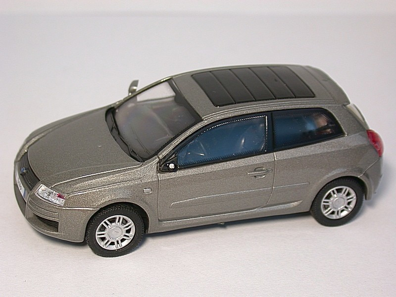 FIAT STILO H.WELL 1 43