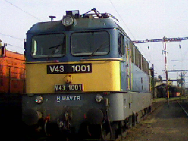 V43-1001