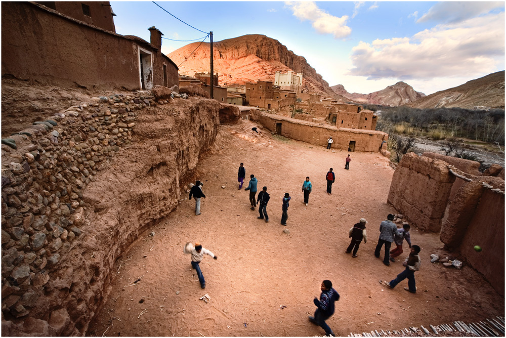 Kirschner Péter - Ezer kasbah völgye - foci