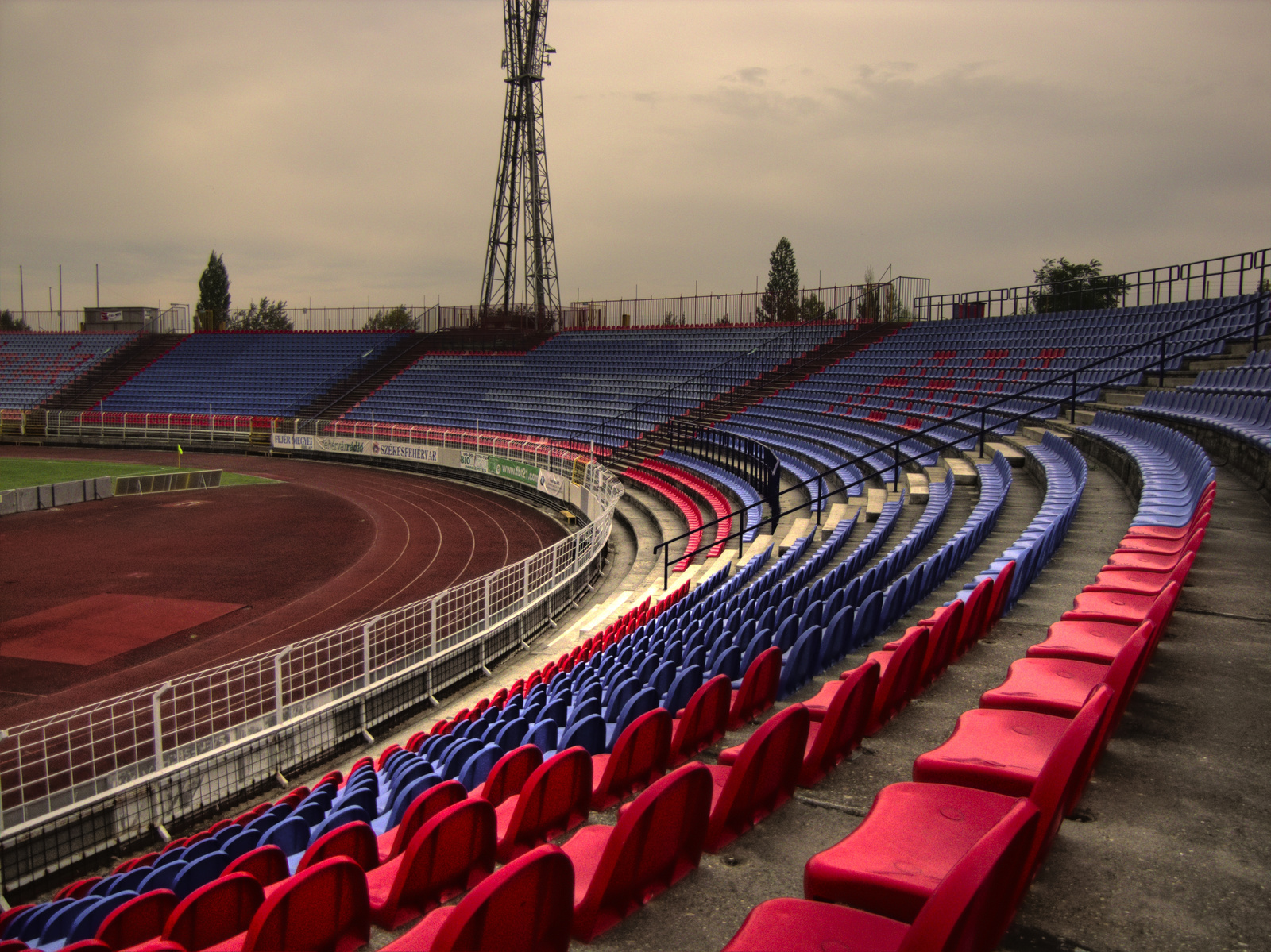 Stadion szürkületben!