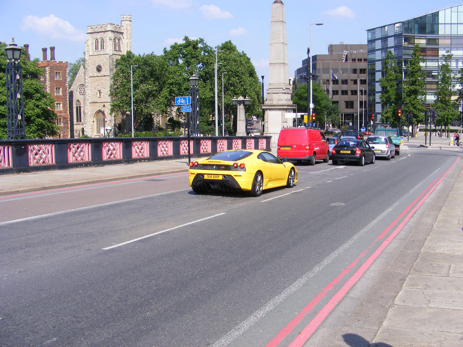 penge verdák novitec rosso scuderia ferrari F430 LONDON