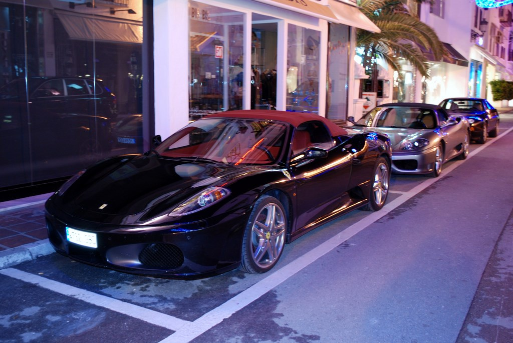 F 430,F 360,P 928 by Night