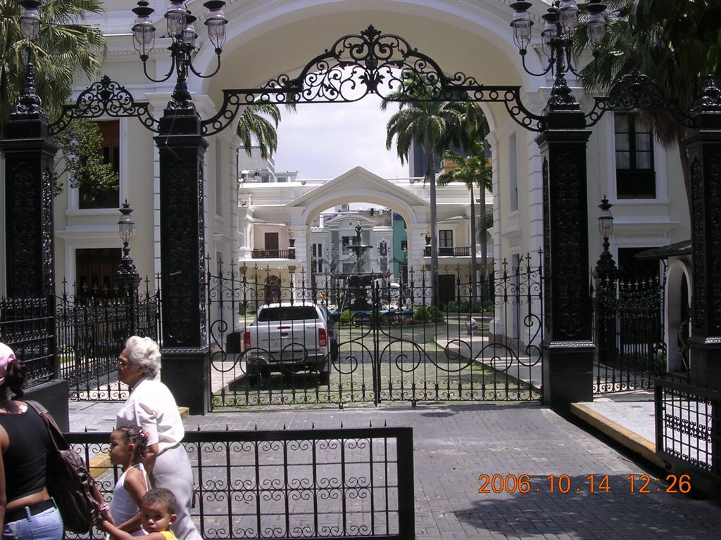 197 Caracas - Capitolio National