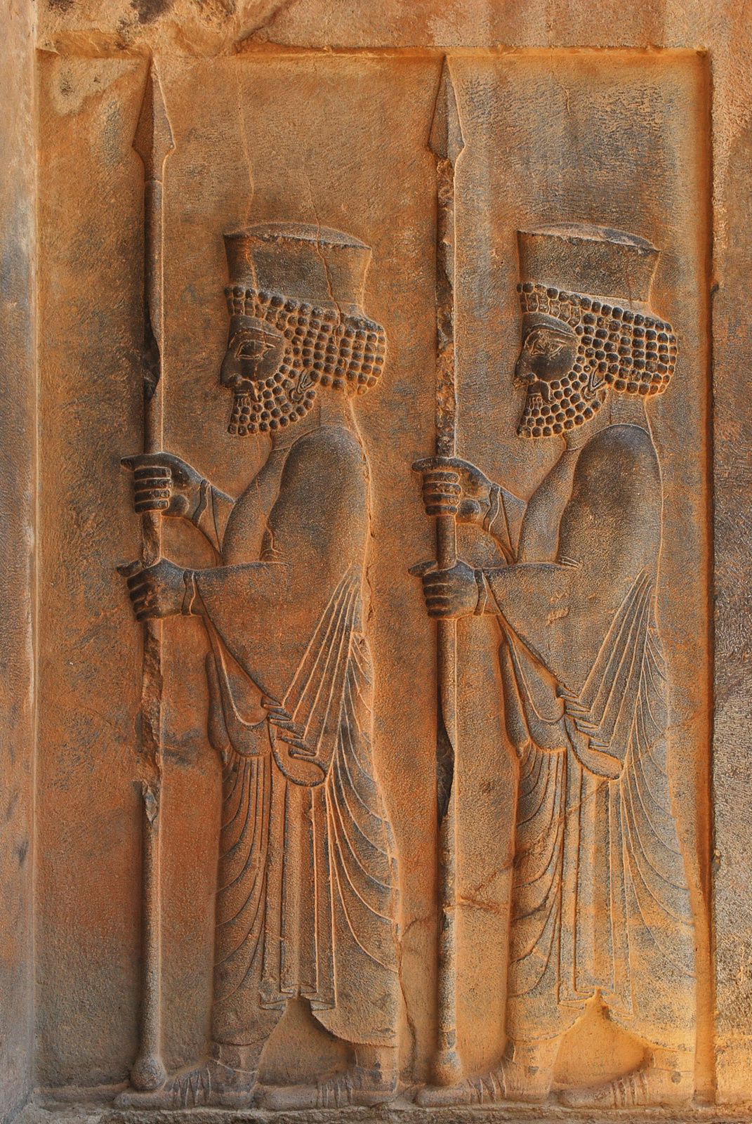 Irán 2352 II. Artaxerxes sírja Takht-e Jamshid (Persepolis)