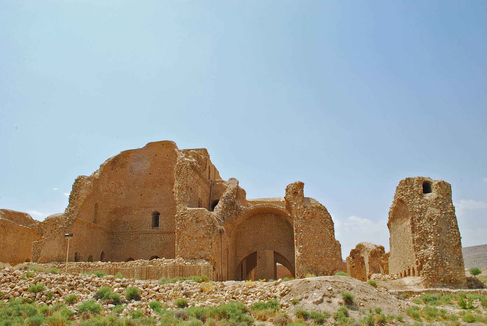 Irán 2846 Ardashir palotája  Firuz Abad