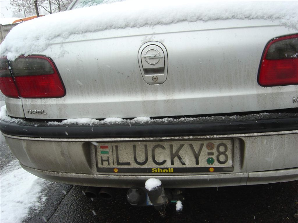 LUCKY-8