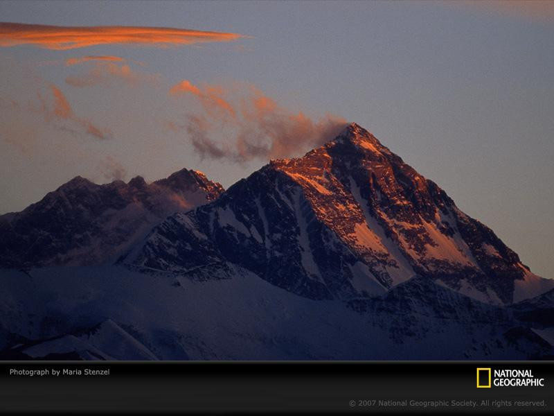 everest-at-sunset-646589-sw (Medium)