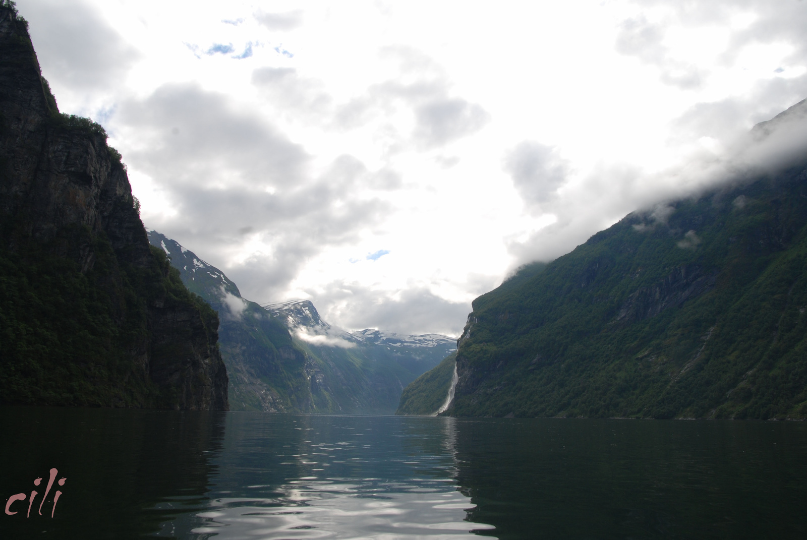 2011-07-04geiranger-17