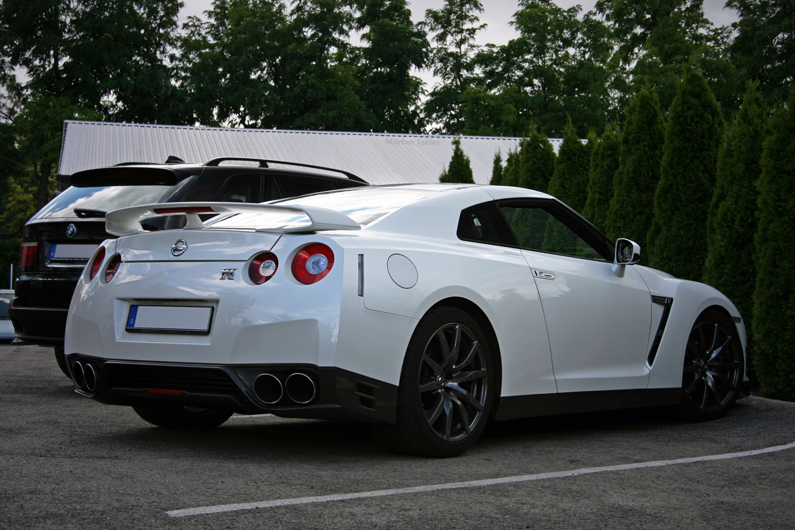 Nissan GTR