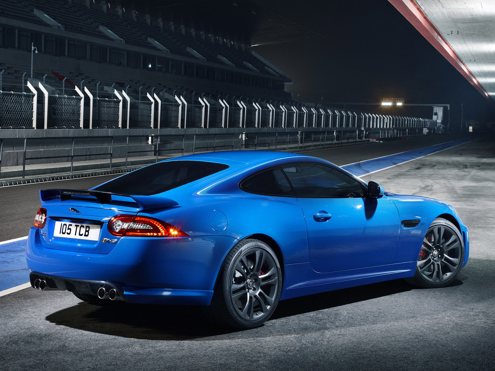 jaguar xkr-s-2011 r10