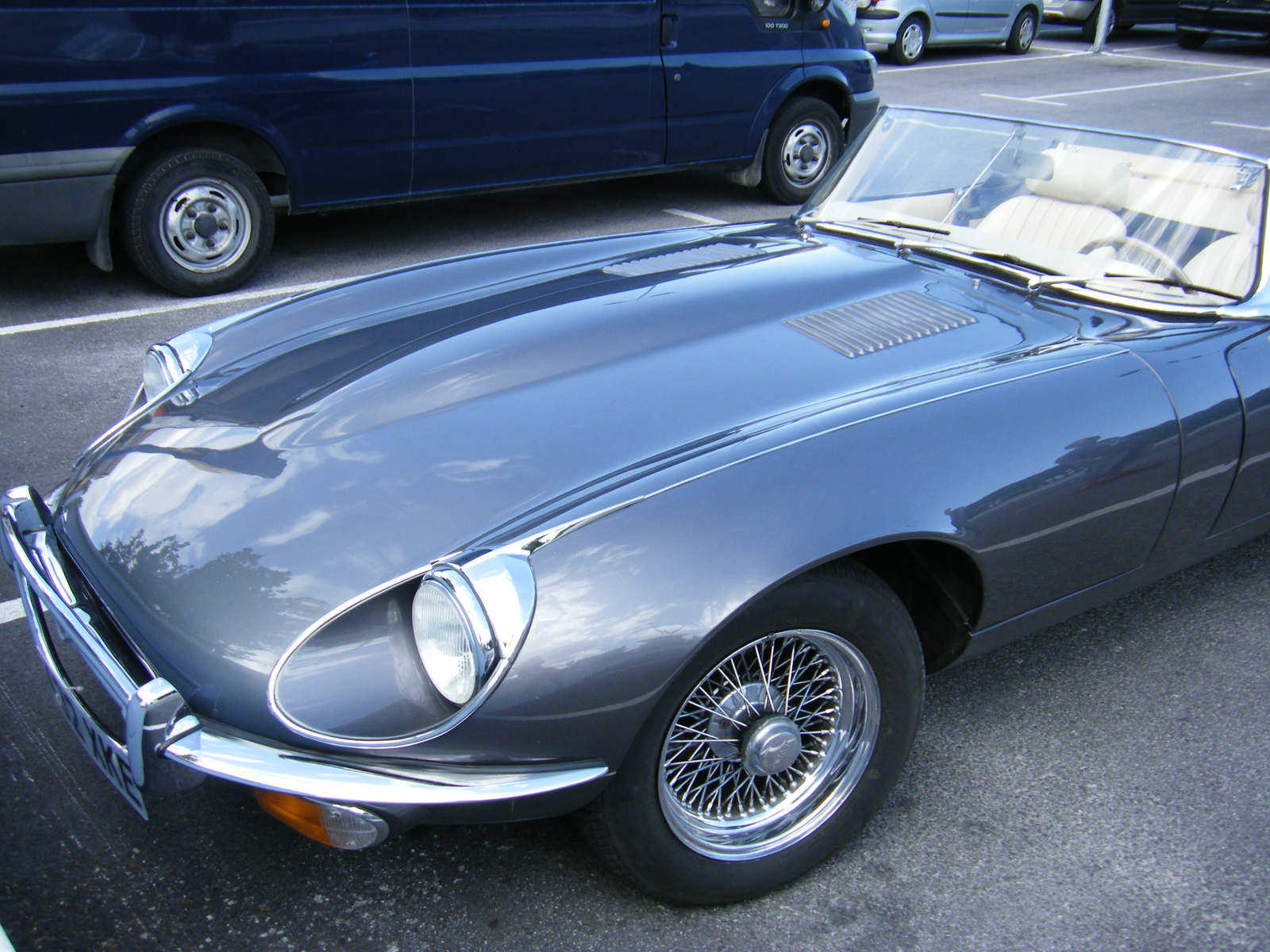 Jaguar E type 4.2