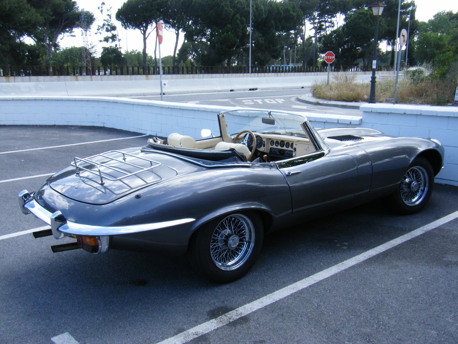 Jaguar E type 4.2