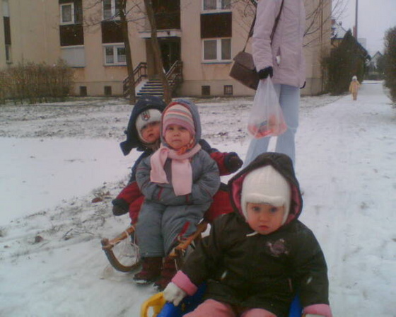 Bogi, Johanna, Boldi és a háttérben Barbi