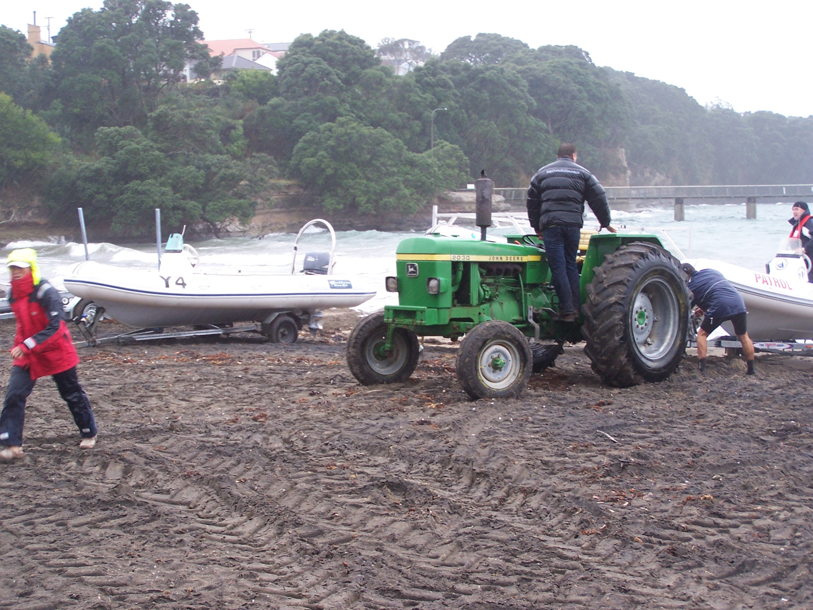 winter on Mairangi bay 043