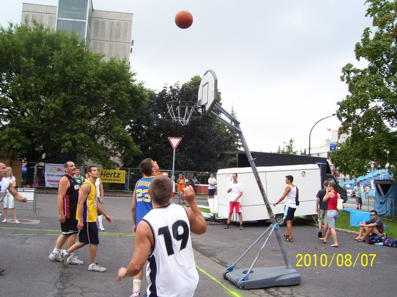 2010 Streetball 025