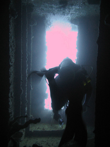 Hajóroncsok /wrecks shipwreck/