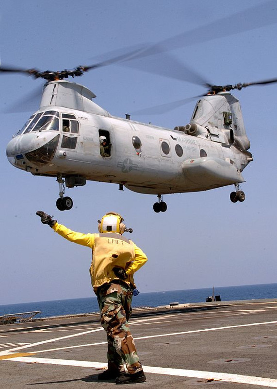 CH-46 Sea Knight helikopter