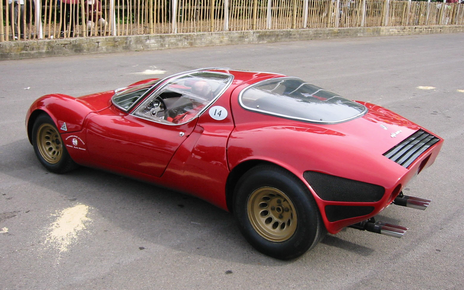 Alfa Romeo 33 Stradale (21)