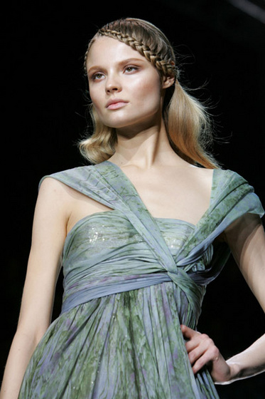 elie saab ss2010 23