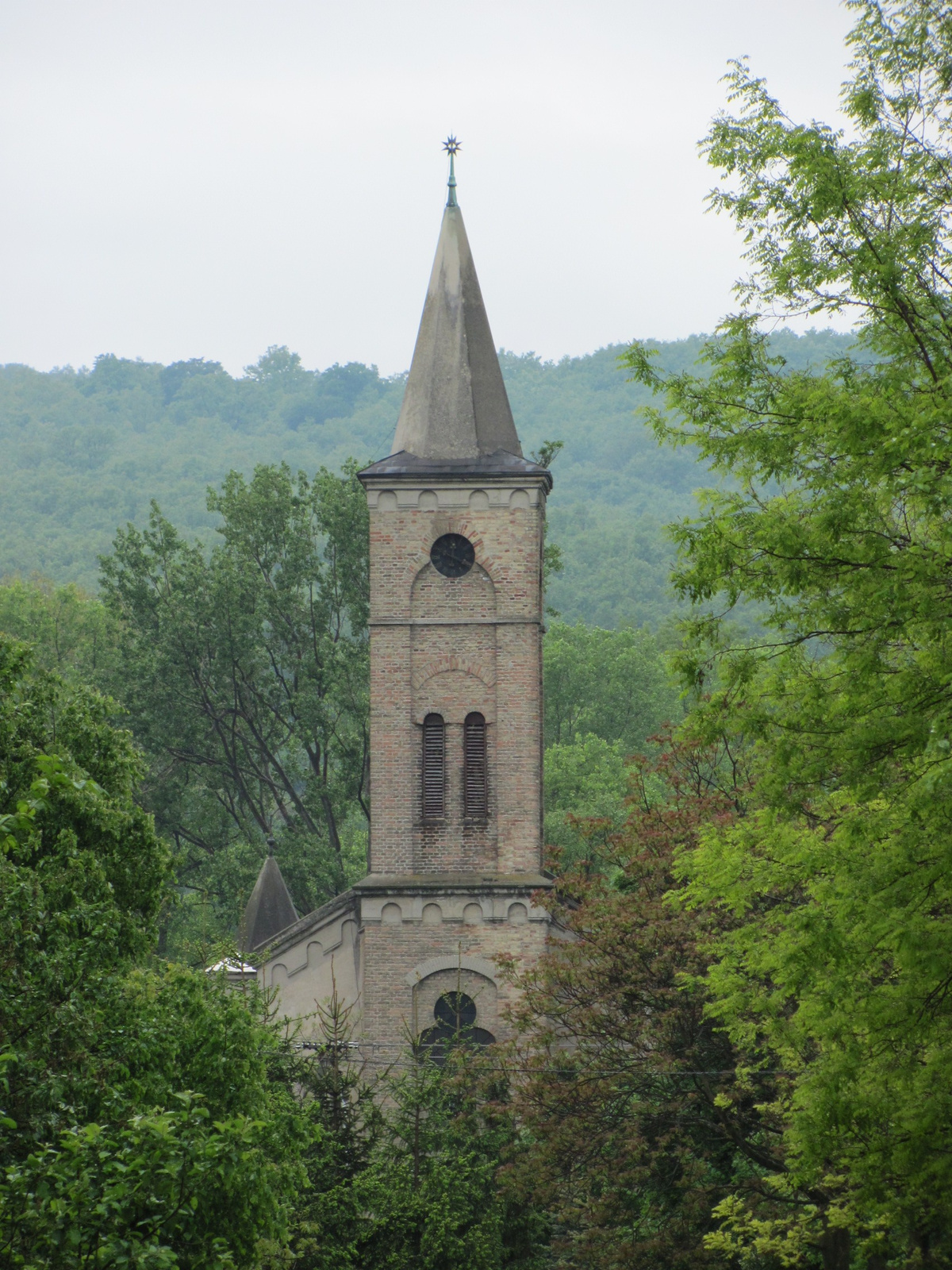 2011.05.08.Balatonhenye Óbudavár teljesítménytúra 041