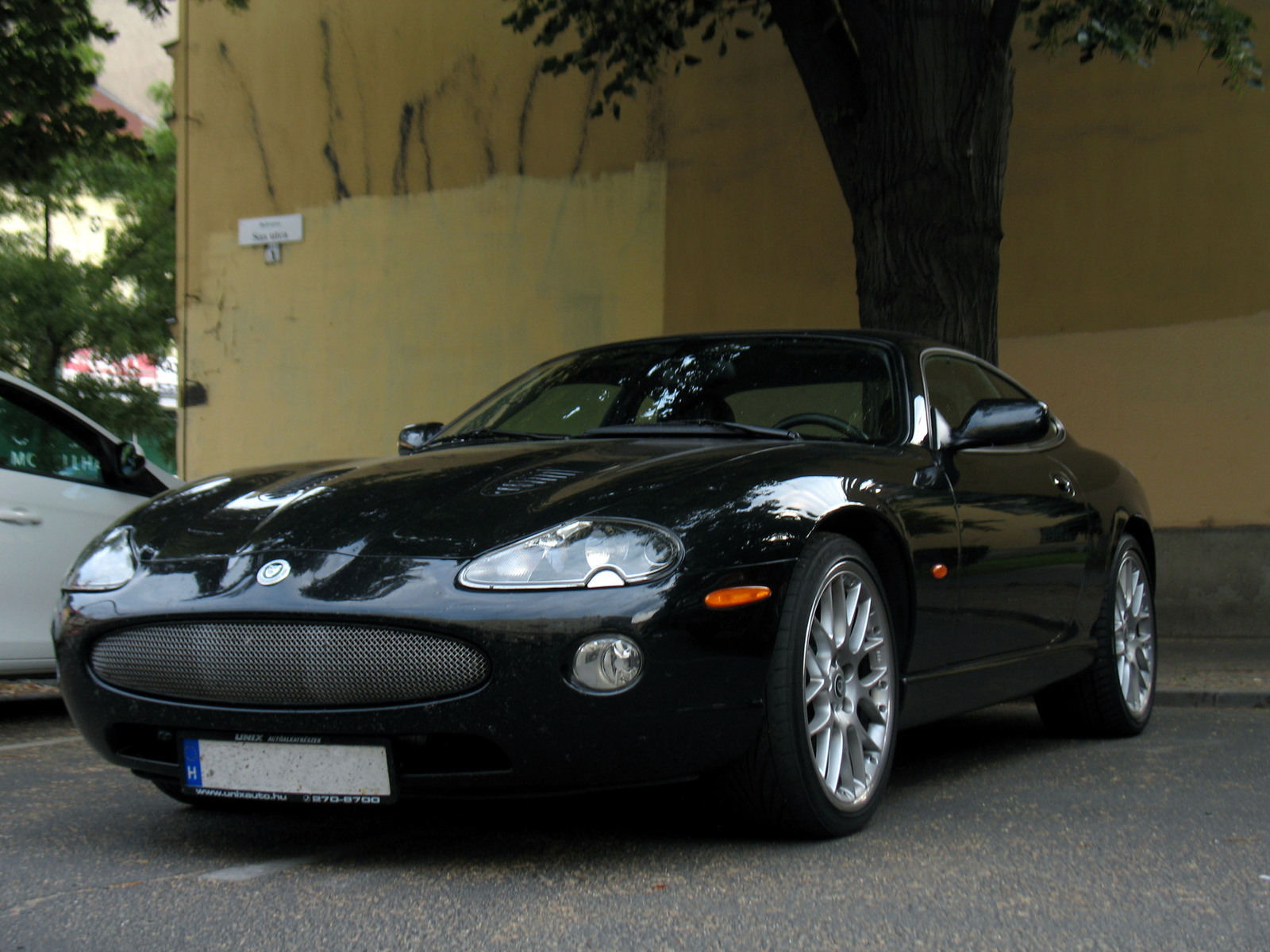 Jaguar XKR