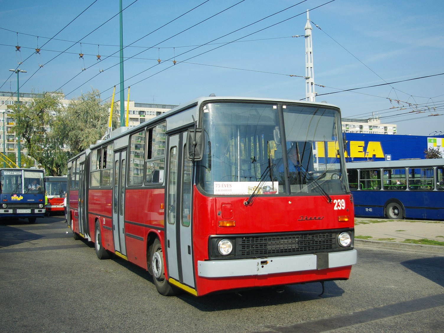 Ikarus 280T az Örs vezér téren 7 2008.10.12