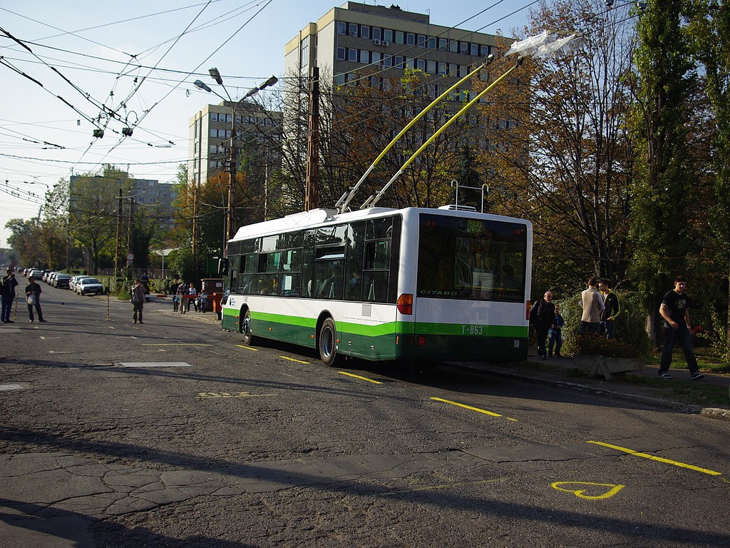 Mercedes Citaro Tr12 a Pongrác úti troligarázsban 23 2008.10.11