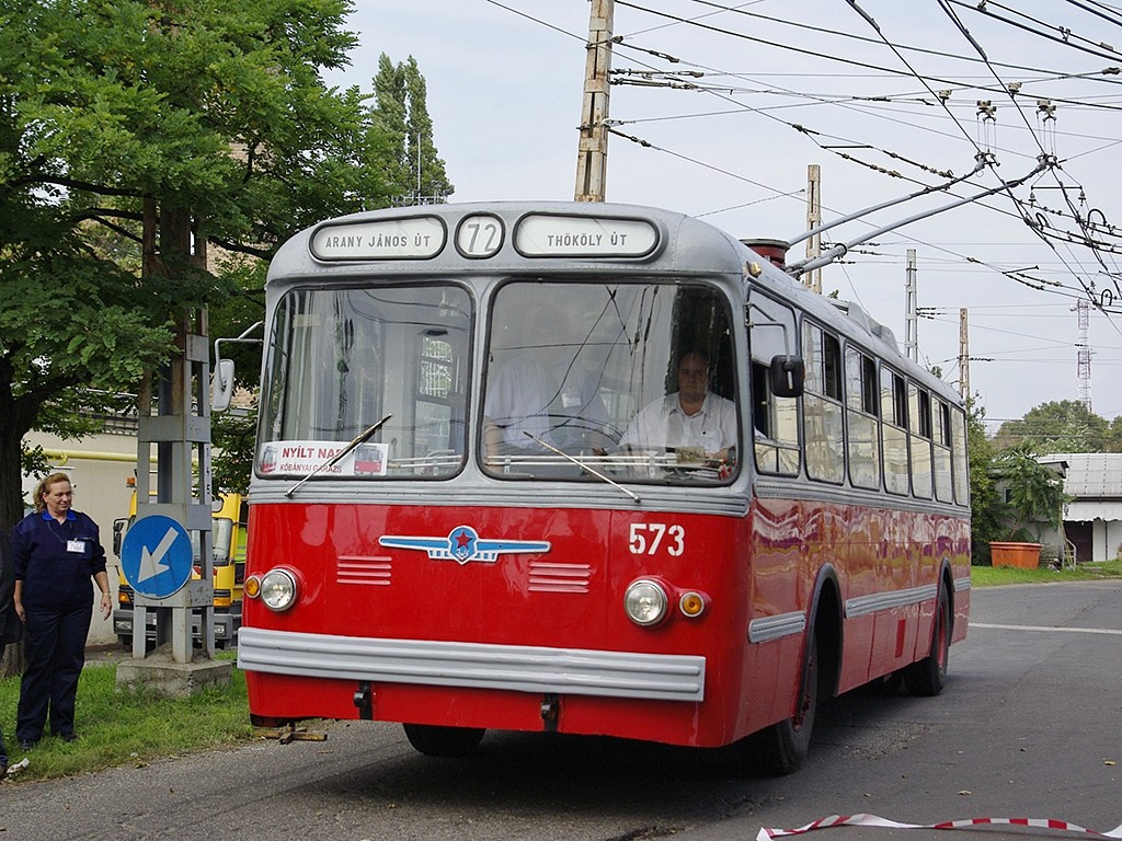 ZIU 5 a Troligarázsban 13 2010.09.25