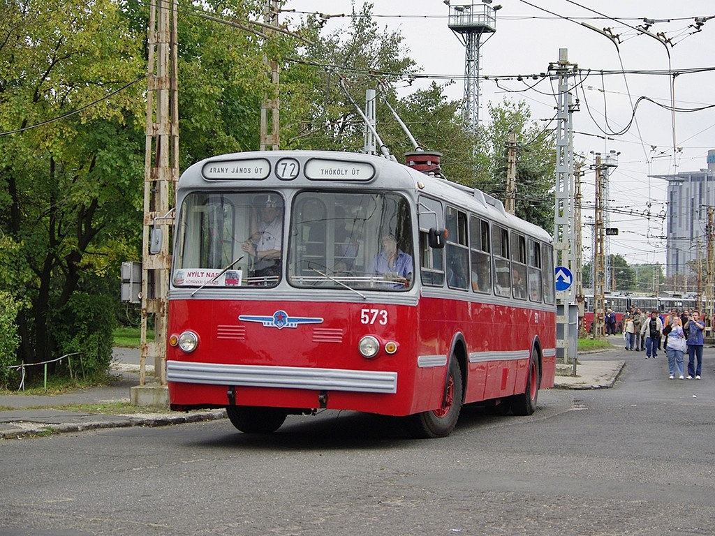 ZIU 5 a Troligarázsban 41 2010.09.25