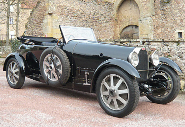 1927 Bugatti Type 43 Grand Sport 01