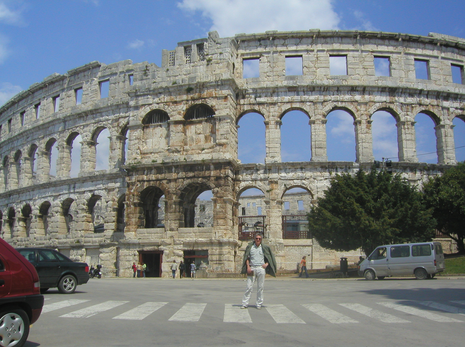 10 Istria2006May Pula 01