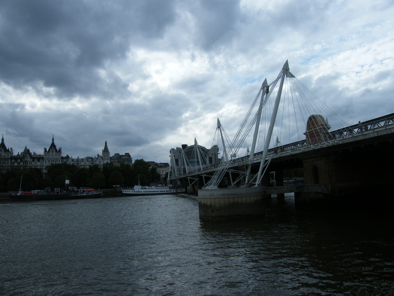 London2008. 293