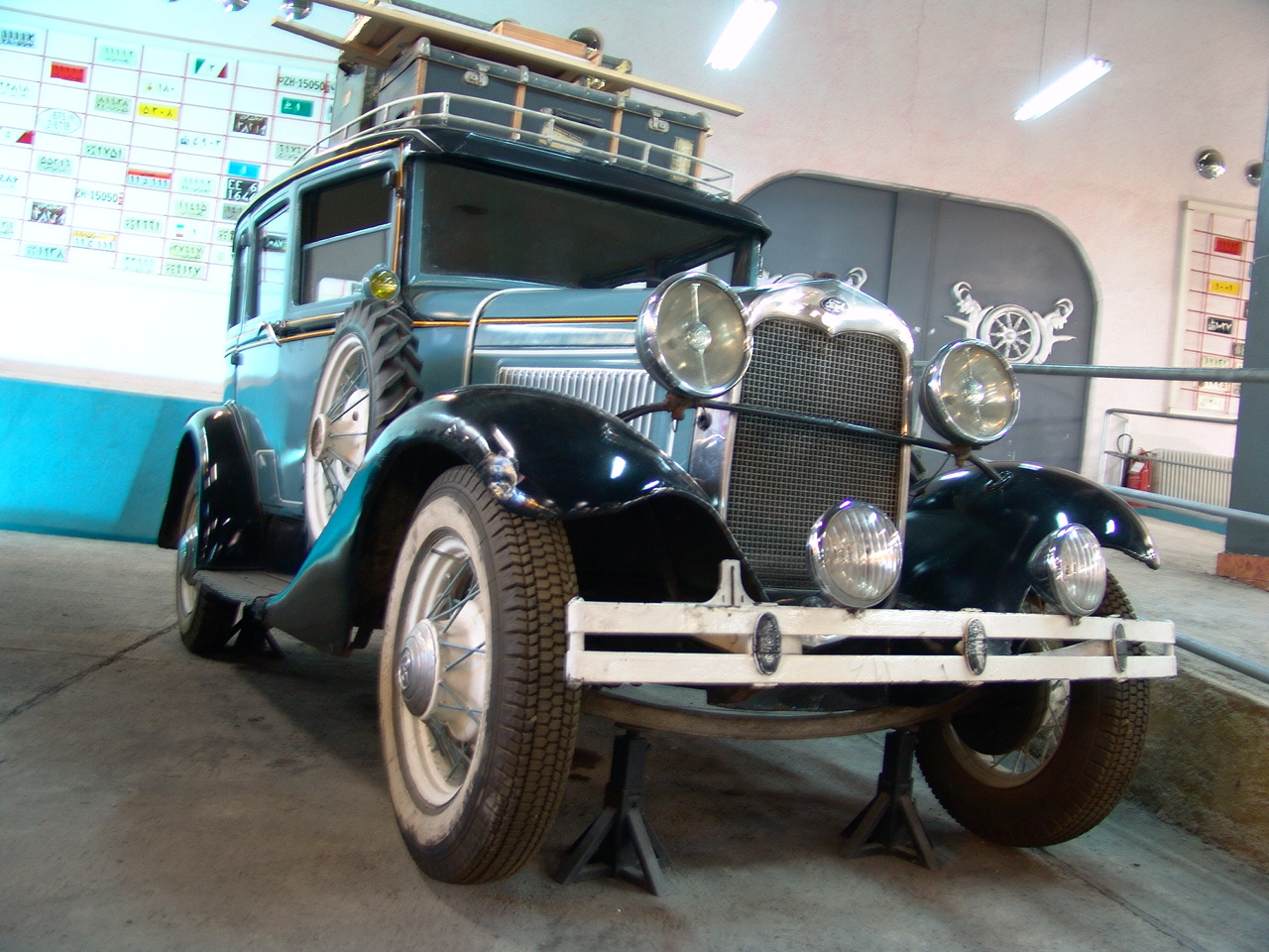 Iranian car museum, Karaj,July13,2010 111