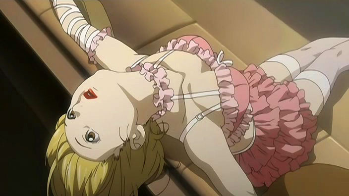 misa-amane-relax[1]