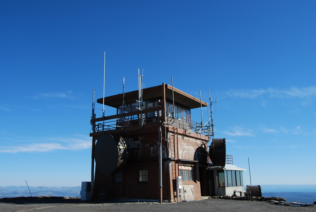 US 2010 Day09  073 Fire Lookout On Mount Washburn, Yellowstone N